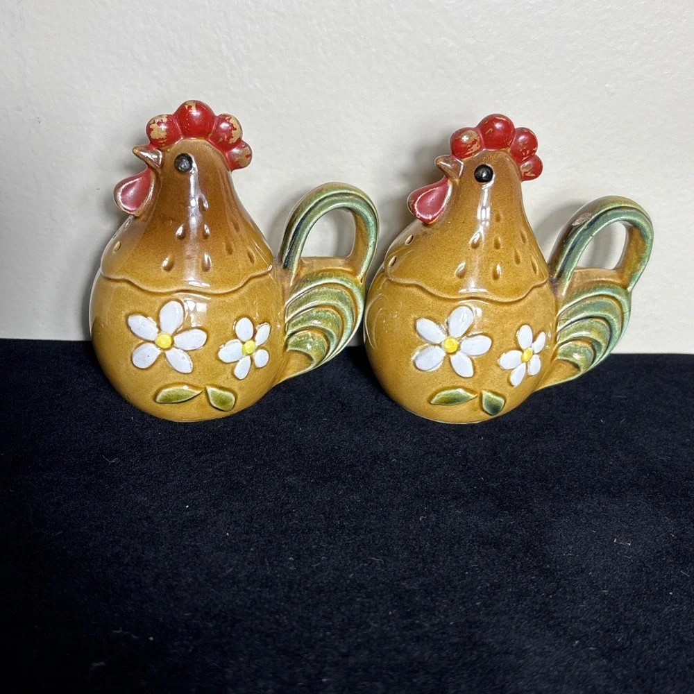 Vintage Norcrest Rooster Salt And Pepper‎ Shakers